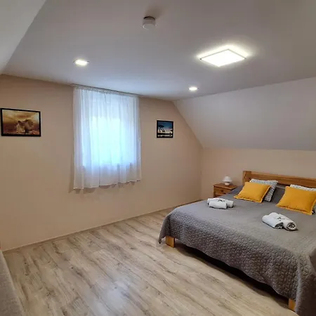 Jenny Vendeghaz Feriehus Zalakaros