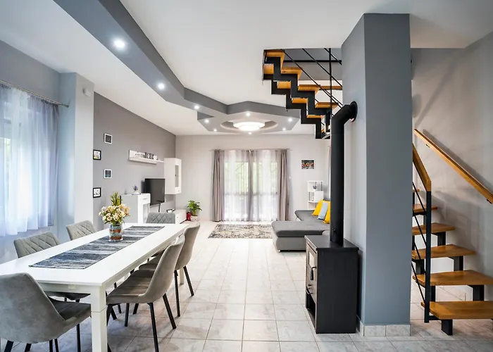 Jenny Vendeghaz בית נופש זלקרוס