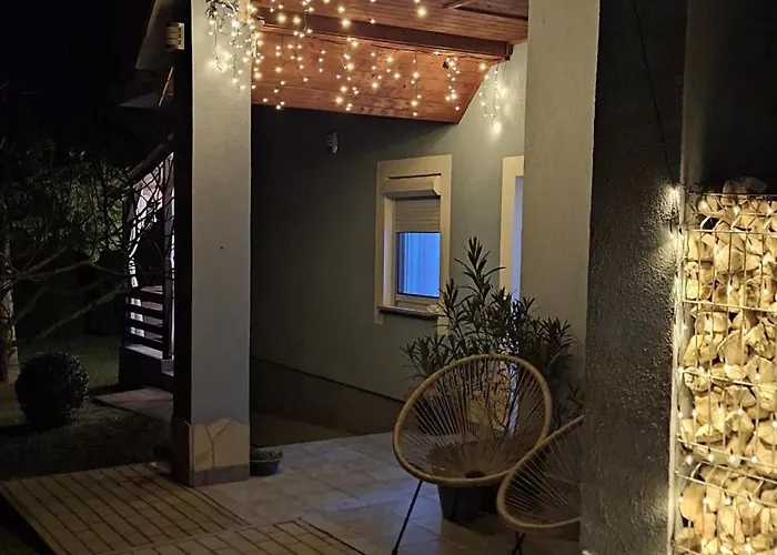 בית נופש Jenny Vendeghaz *